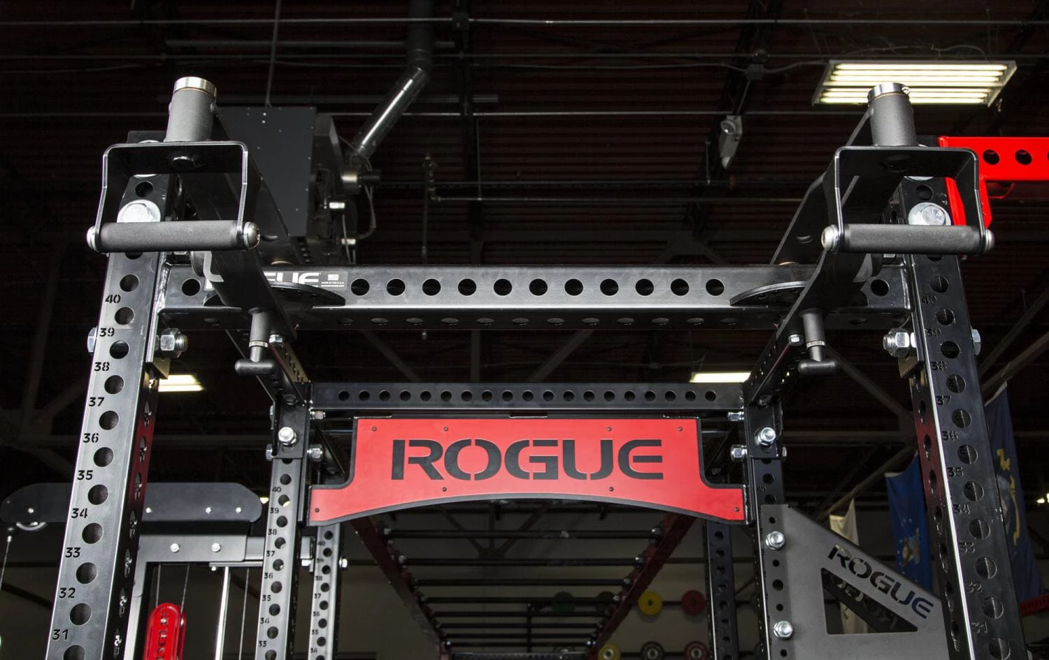 Rogue Fitness XM-43R Neutral Grip Rotating Pull-up Bar 4 Rogue Fitness XM-43R Neutral Grip Rotating Pull-up Bar - Image 4