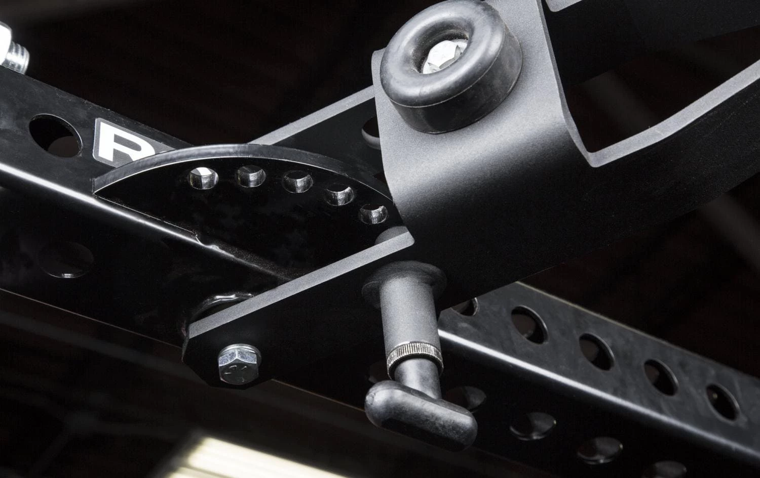 Rogue Fitness XM-43R Neutral Grip Rotating Pull-up Bar 5 Rogue Fitness XM-43R Neutral Grip Rotating Pull-up Bar - Image 5