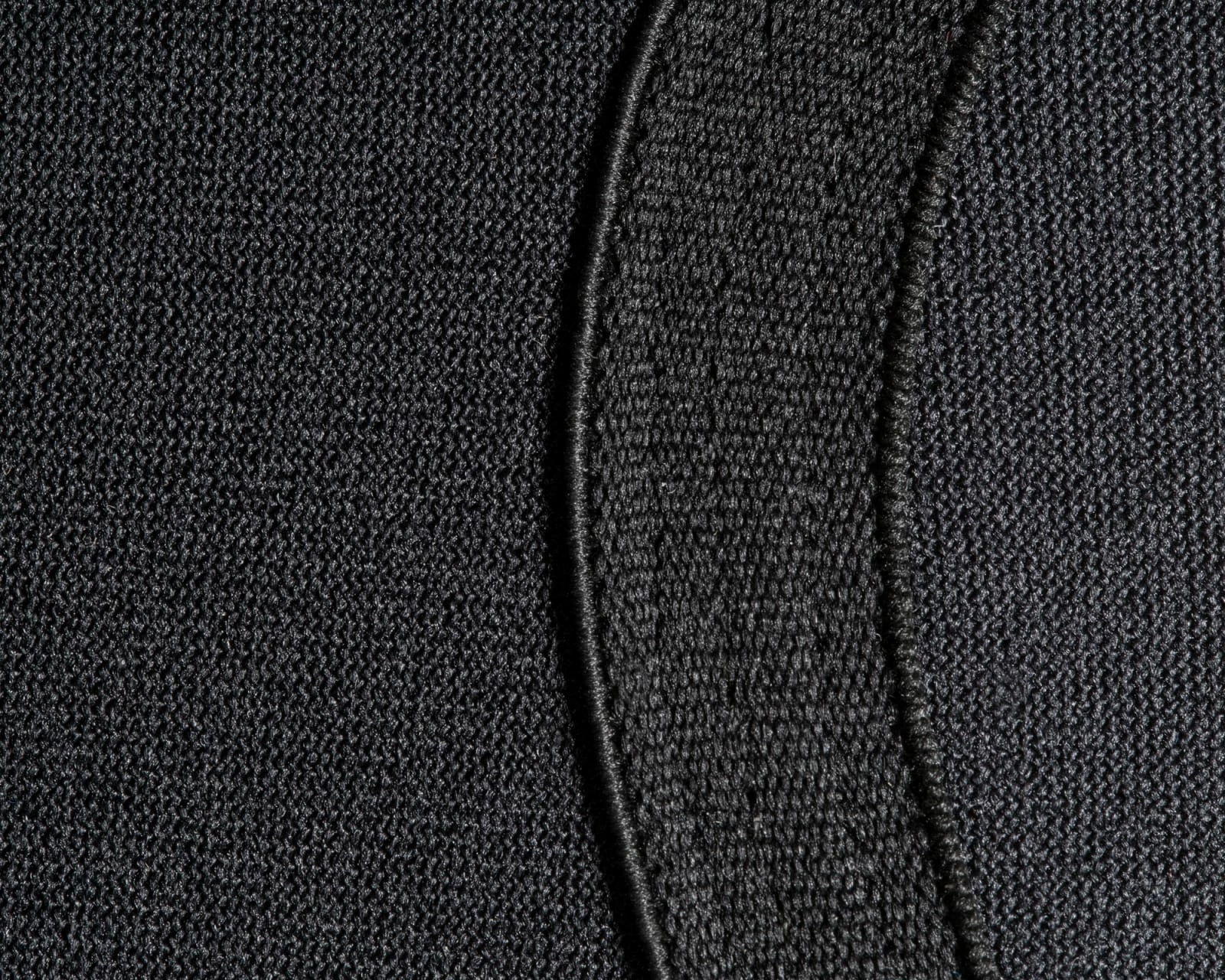 Rogue Fitness Rogue 3MM Knee Sleeve - Pair 2 Rogue Fitness Rogue 3MM Knee Sleeve - Pair - Image 2